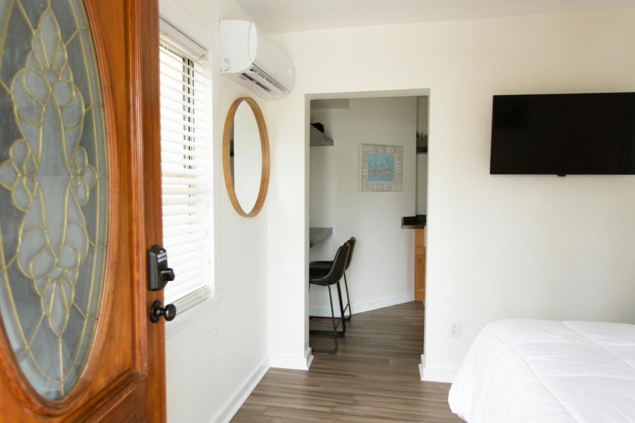 Cozy Studio - Blocks From The Ocean! Jacksonville Beach Eksteriør bilde