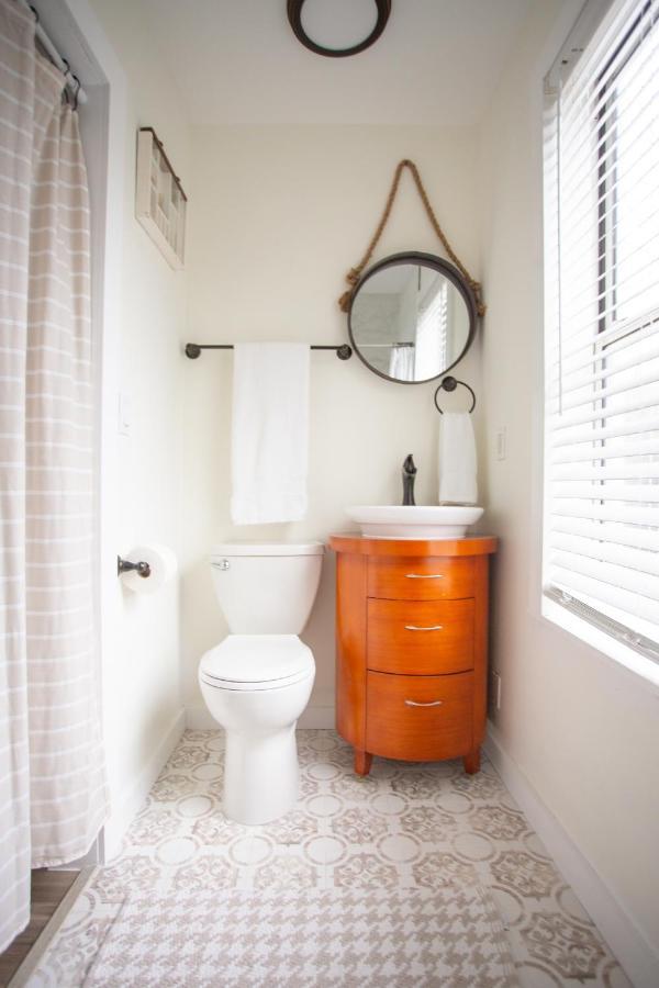 Cozy Studio - Blocks From The Ocean! Jacksonville Beach Eksteriør bilde